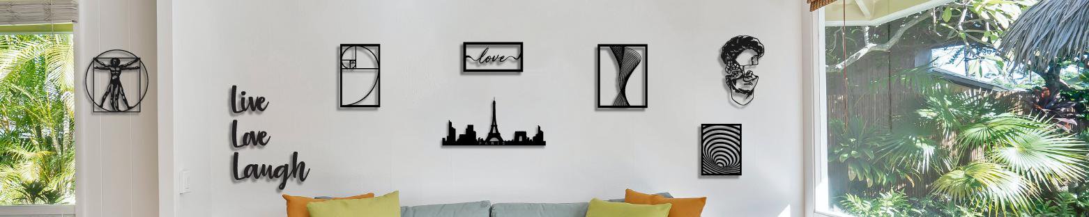 Boarding Wall